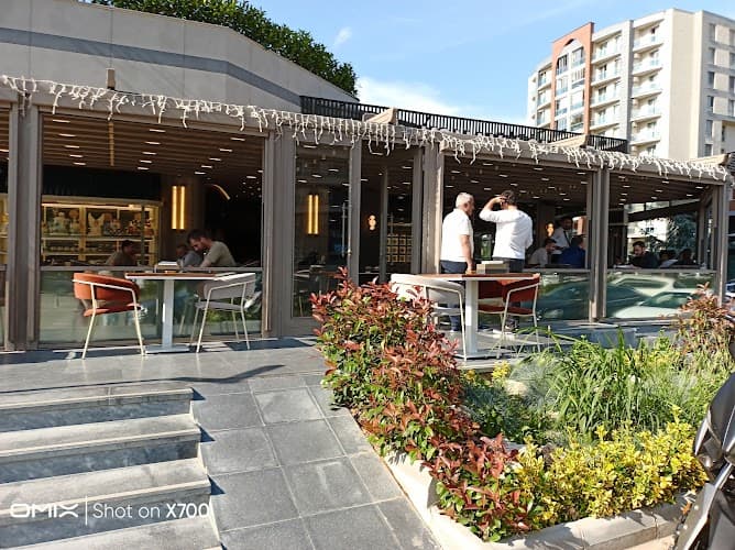 Konak Lounge All Day Dining